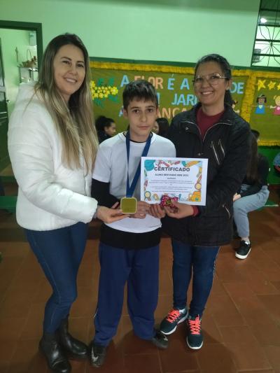 Escola Padre Gerson Galvino de Laranjeiras entrega Certificados e Medalhas aos Alunos Pelo 1º Lugar no IDEB 2024